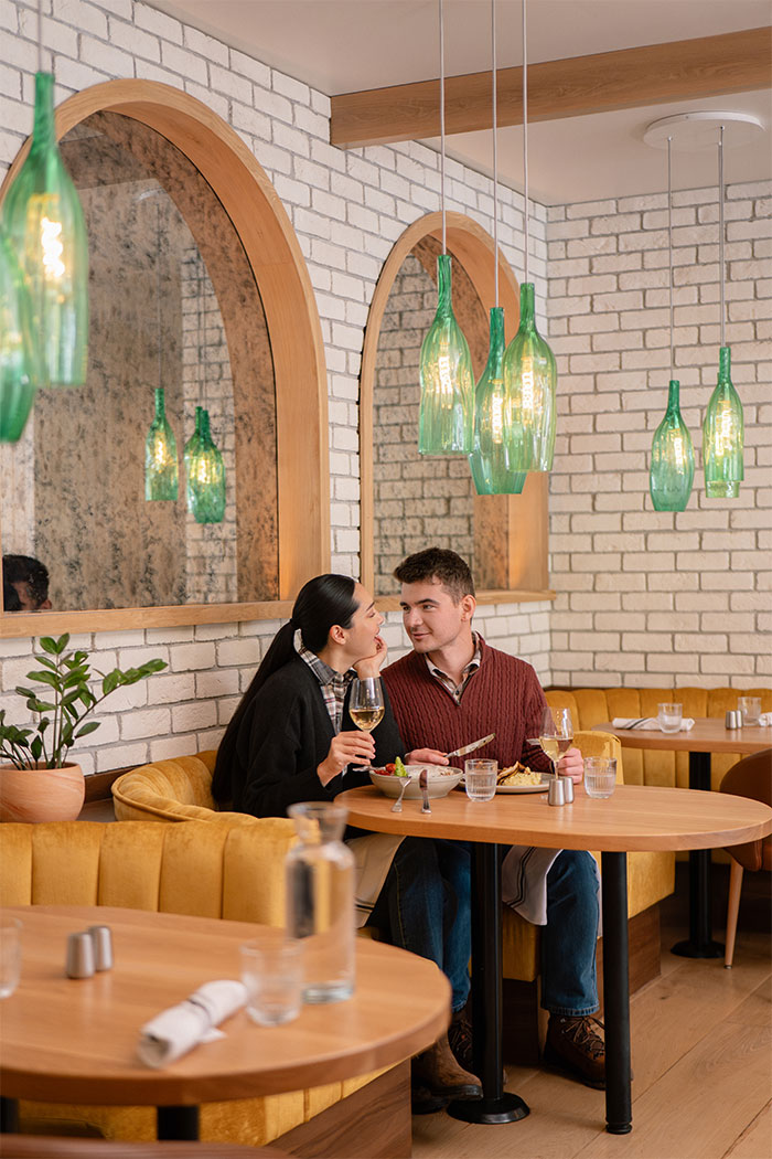 Sudden Sally Banff restaurant Couple Dining