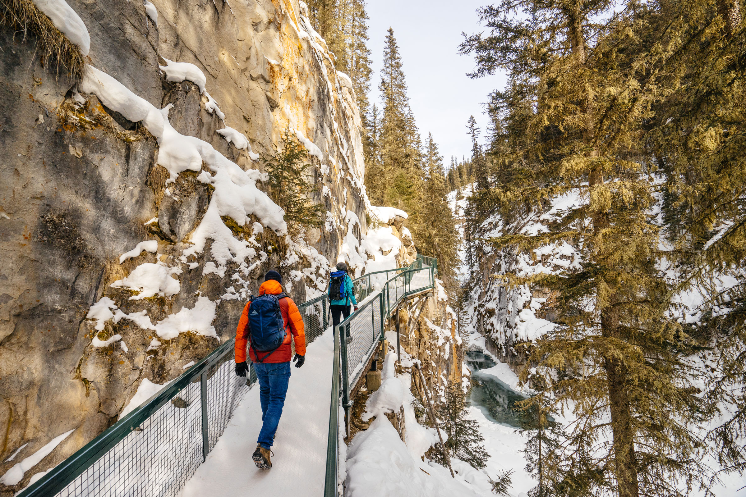 Johnston canyon hiking winter Stevin Tuchiwsky