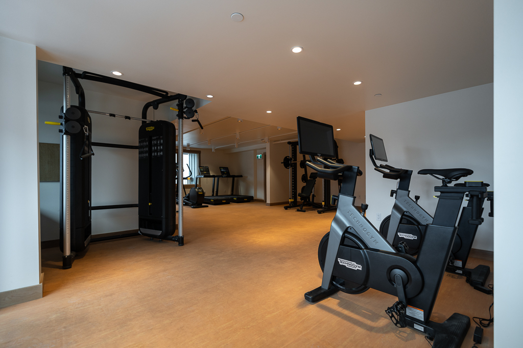 otter hotel fitness room