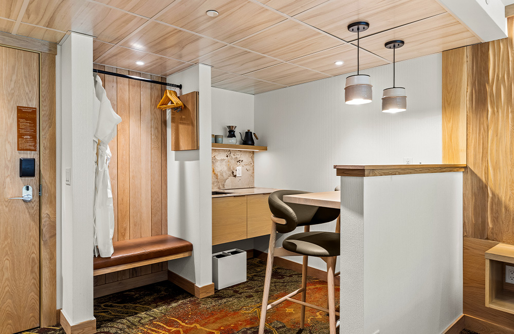 Superior Suite Mountain View